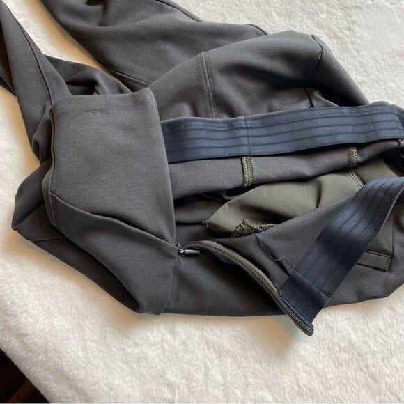 Athleta Gray Siena Skinny Commute Pants Size 8P - Picture 7 of 13